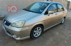 سوزوکی لیانا